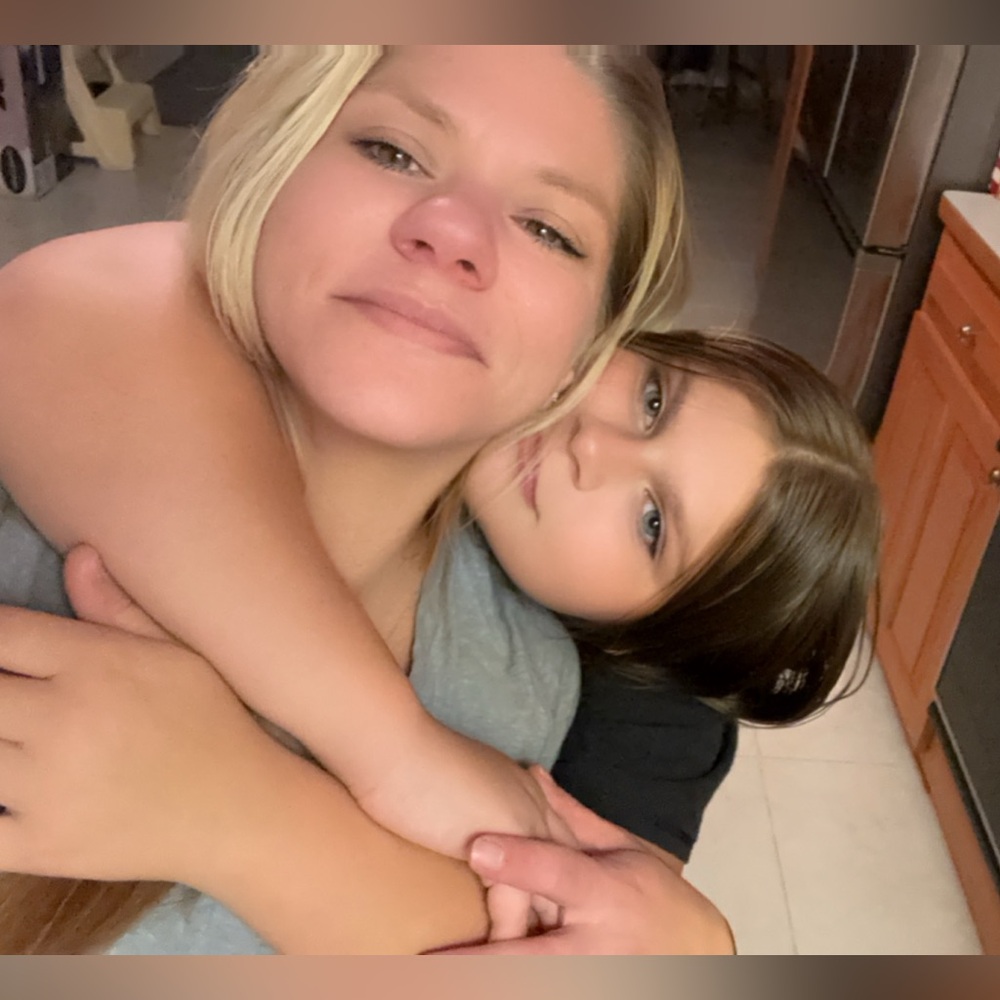 Meet your Posher, Monette